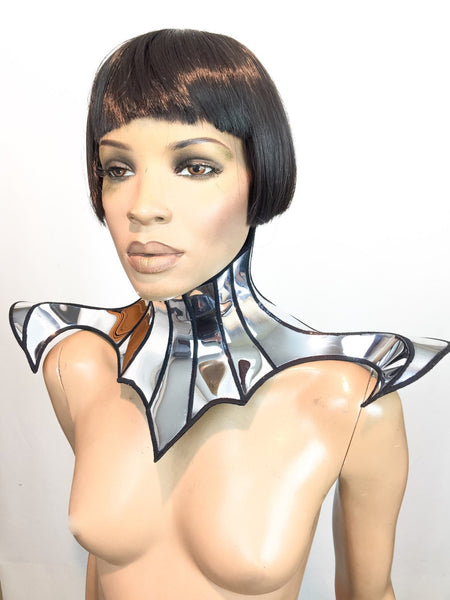 Scorpio shoulder piece, futuristic gothic choker in chrome , steampunk armour, cybergoth, atomic punk collar