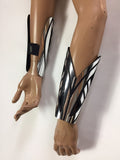 Pair of gloves, metal cuffs, chrome brackets, chrome gauntlets Divamp Couture