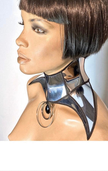 gothic posture collar. choker